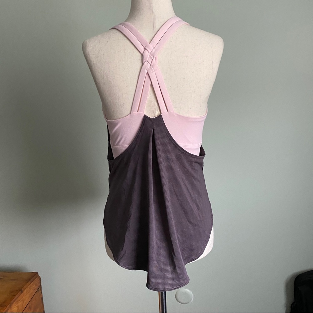 Fabletics Cashel Built-In Bra Swing Tank Size: M - image 5